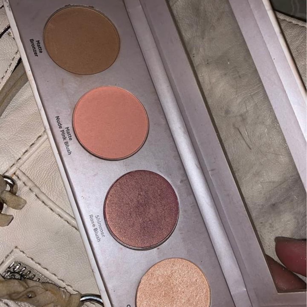 Eyeshadow